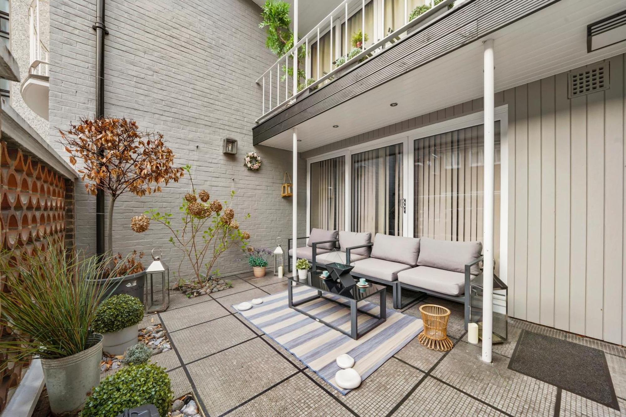 Mews House London With Private Patio & Parking Villa Eksteriør billede
